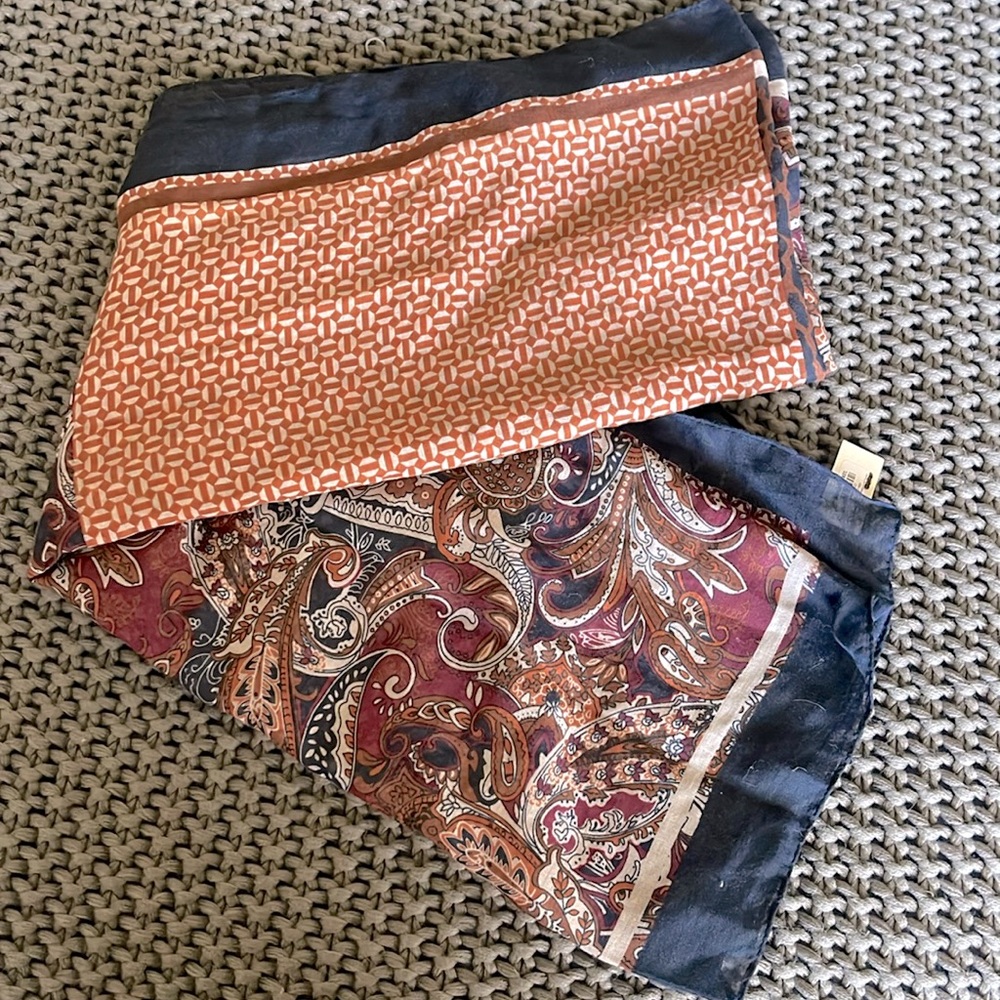 Brand new multi-patterned scarf
